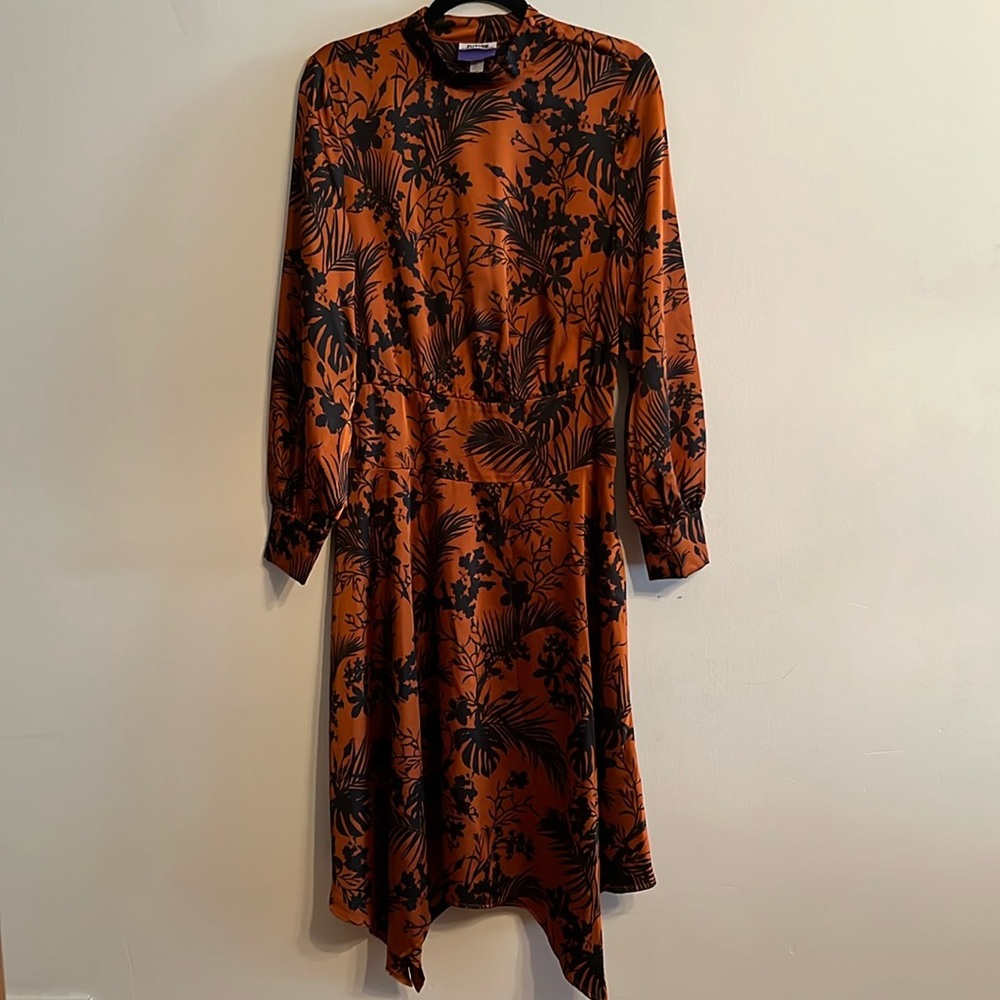 Flowy copper floral dress M